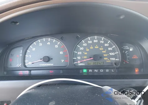 1999 Toyota 4Runner Sr5 V6 z USA, uszkodzony, nr VIN JT3GN86RXX0124537